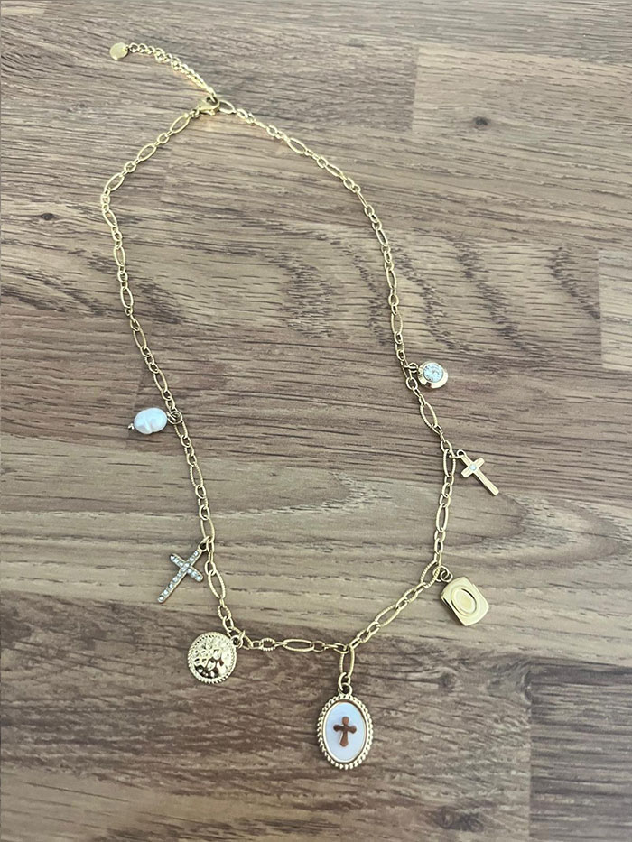 Collier Cruz – Image 2